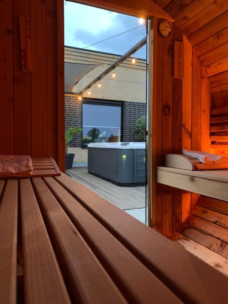 Wellness Dome Penthouse Suite Kerkrade Exterior foto